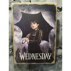 Wednesday - Cartel Envejecido